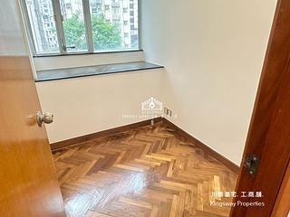 Mid Levels Central - The Rednaxela 23