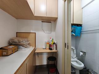 West Kowloon - The Waterfront Phase 2 Block 6 16