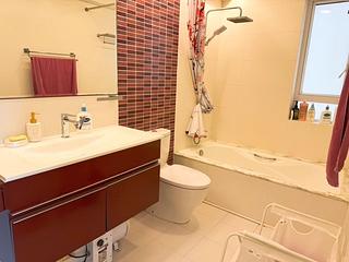 Pok Fu Lam - Baguio Villa Block 29 06