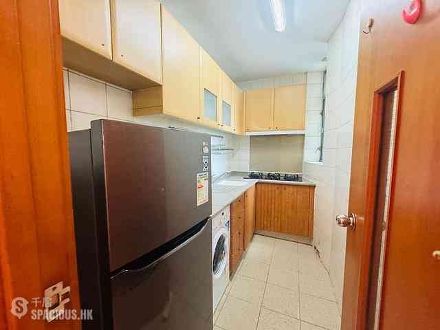 Tung Chung - Seaview Crescent Block 2 03