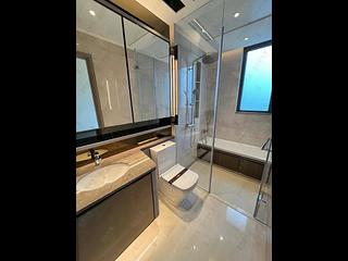 Wong Chuk Hang - The Southside Phase 1 Southland Tower 2B 03