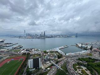 Wan Chai - The Gloucester 06