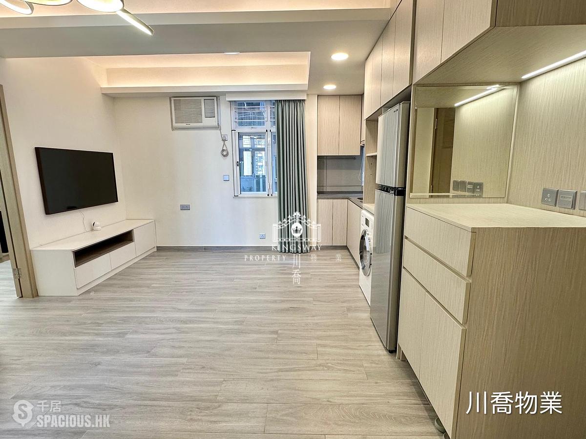Mid Levels Central - Woodland Court 01