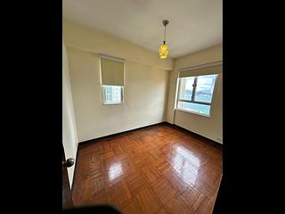 Causeway Bay - Lockhart House Block A 04