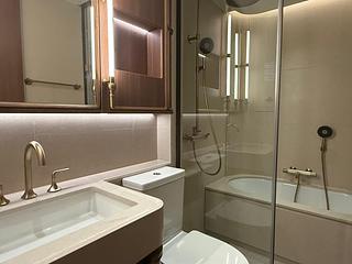 Wong Chuk Hang - The Southside Phase 5A Deep Water Pavilia 08