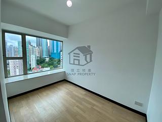 Sai Ying Pun - Centre Place 04