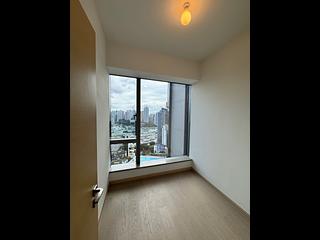 Wong Chuk Hang - The Southside Phase 2 La Marina Tower 1B 07