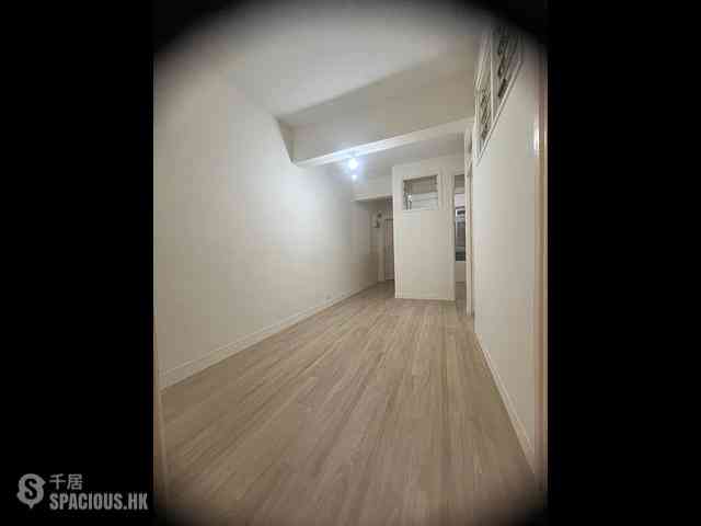 Wan Chai - Cheong Hong Mansion 02