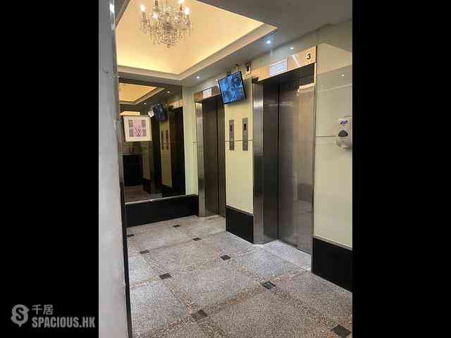 Wan Chai - Cheong Hong Mansion 05