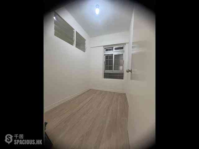 Wan Chai - Cheong Hong Mansion 08