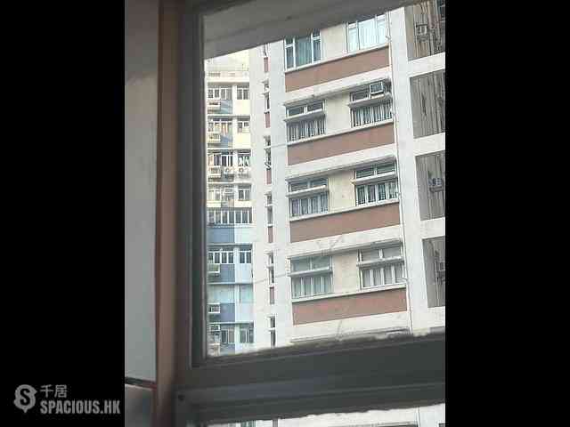 Wan Chai - Cheong Hong Mansion 10