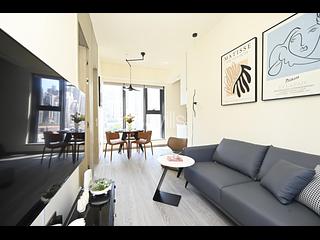 Sai Ying Pun - The Queens 02