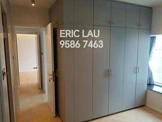 West Kowloon - Sorrento Phase 1 Block 3 11