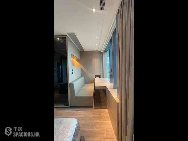 Tseung Kwan O - Twin Peaks Block 1 06