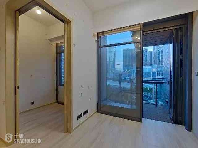 Tai Kok Tsui - Square Mile Phase 4 The Quinn・Square Mile 01