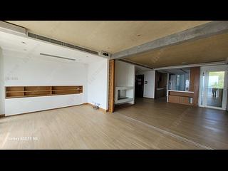 Chung Hom Kok - Hillgrove 07