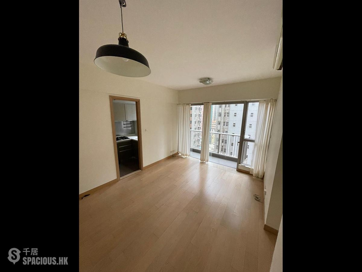 Sai Ying Pun - Island Crest 01