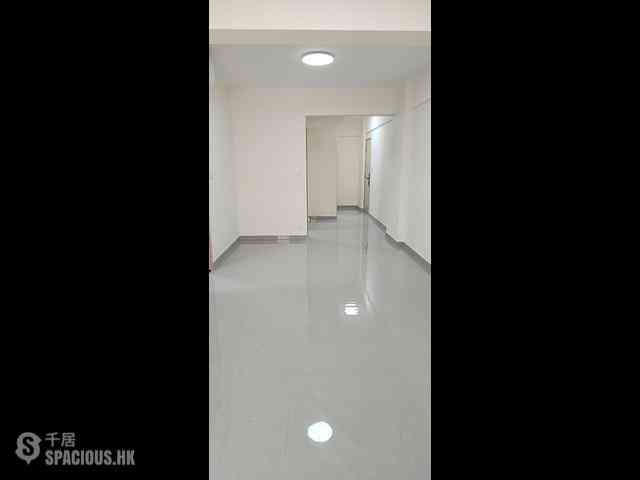 North Point - Tung Fat Building 02
