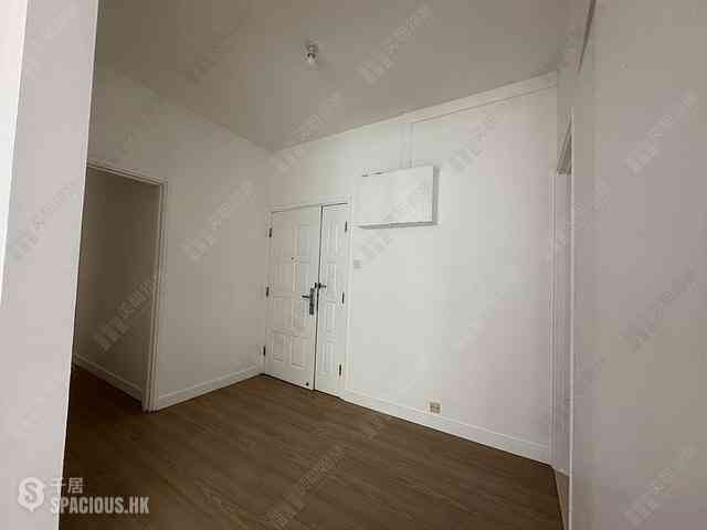 Stanley - Villa Martini Block 2 09