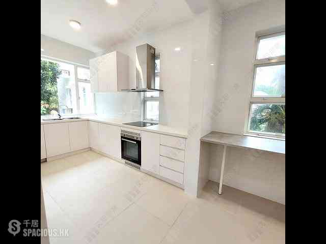 Stanley - Villa Martini Block 2 17