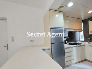 Mid Levels Central - Woodland Court 03