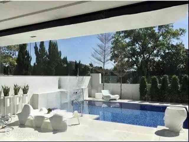Ting Kok - The Beverly Hills 01