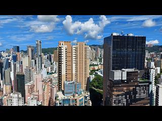 Wan Chai - The Avenue Phase 2 Block 2 03