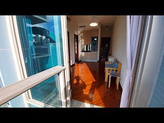 Wan Chai - The Avenue Phase 2 Block 2 12