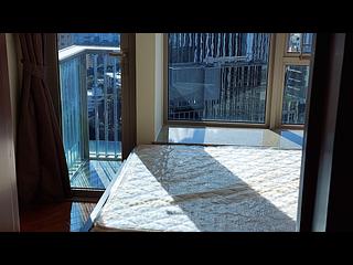 Wan Chai - The Avenue Phase 2 Block 2 16