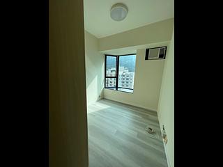 Mid Levels Central - Hillsborough Court Block 1 08