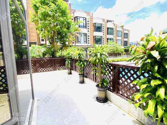 Deep Water Bay - 45, Island Road 01