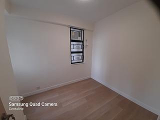 Mid Levels West - Scenic Heights Block 1 02