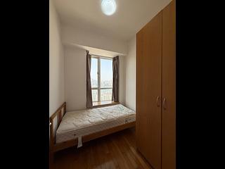 Quarry Bay - The Orchards Block 1 07