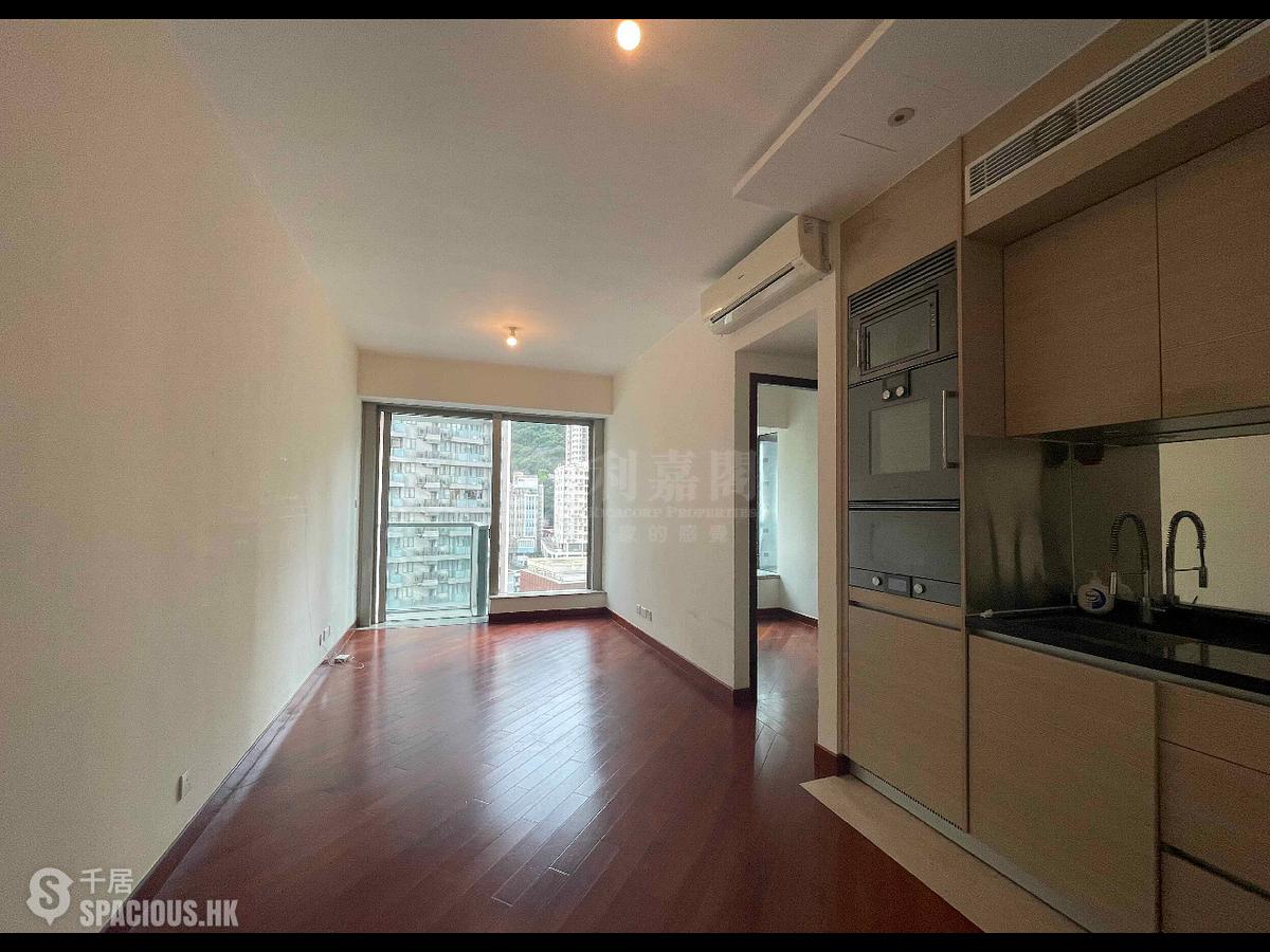 Wan Chai - The Avenue Phase 1 Block 5 01