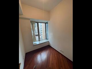 Wan Chai - The Avenue Phase 1 Block 5 08