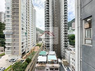 Happy Valley - Cheerful Court 07