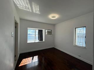 Fortress Hill - Harbour Heights Block 1 (Ko Fung Court) 10