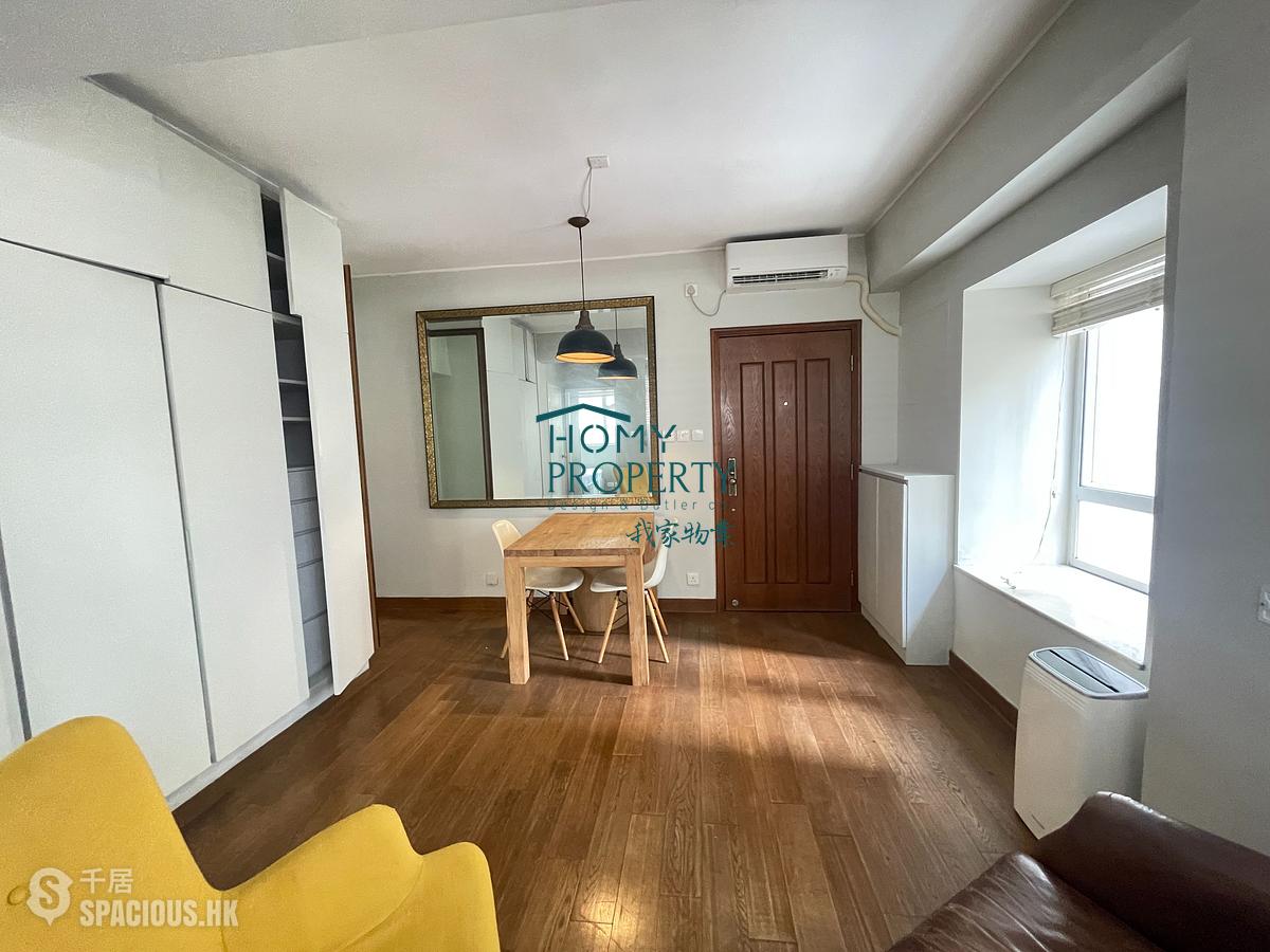 Mid Levels Central - Woodlands Court 01