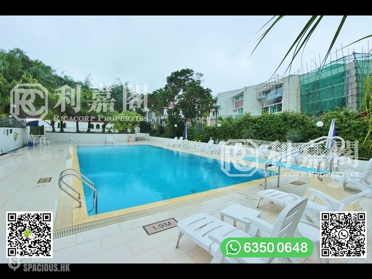 Clear Water Bay - The Riviera 01