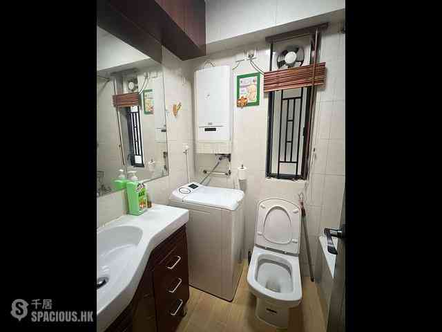 Quarry Bay - Kornhill Block N 10