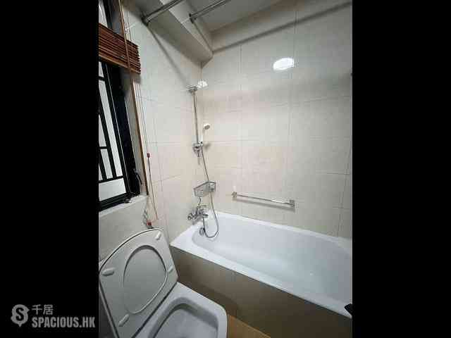 Quarry Bay - Kornhill Block N 11