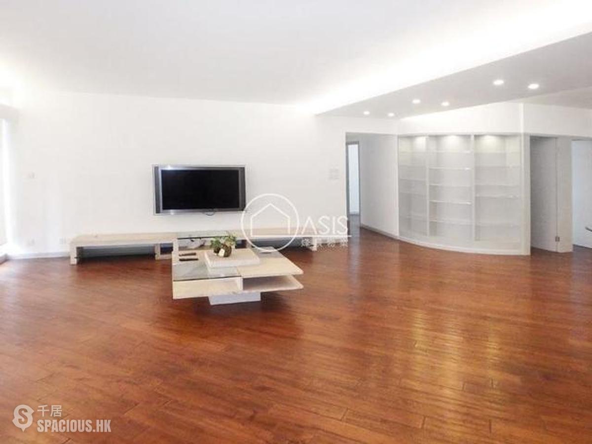 Mid Levels Central - Estoril Court 01