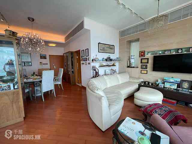Tung Chung - Coastal Skyline Phase 1 Block 1 04