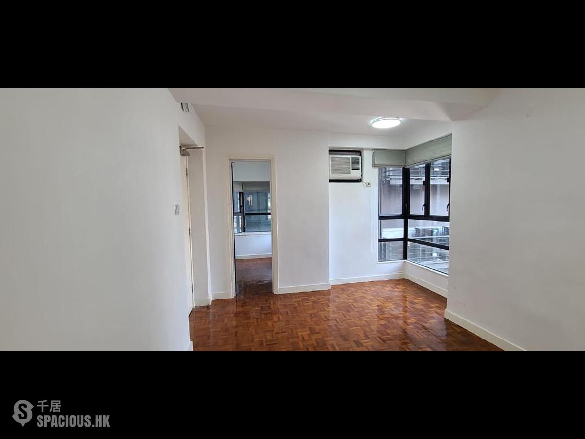 Soho - Lilian Court 01