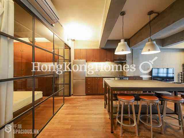 Sheung Wan - 243, Wing Lok Street 07