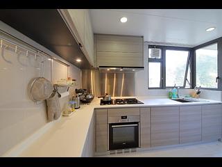 Tung Chung - The Visionary 04