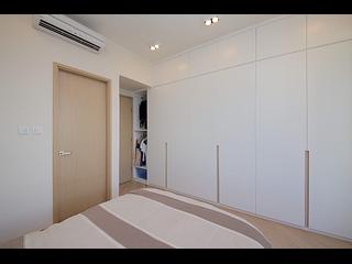 Tung Chung - The Visionary 11