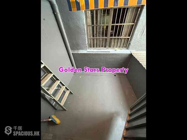 Sai Ying Pun - 248-254, Queen's Road West 05