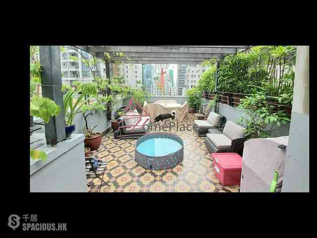 Central - 12, Gage Street 01