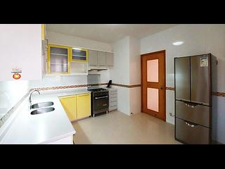 Tai Hang - Elm Tree Towers Block B 03
